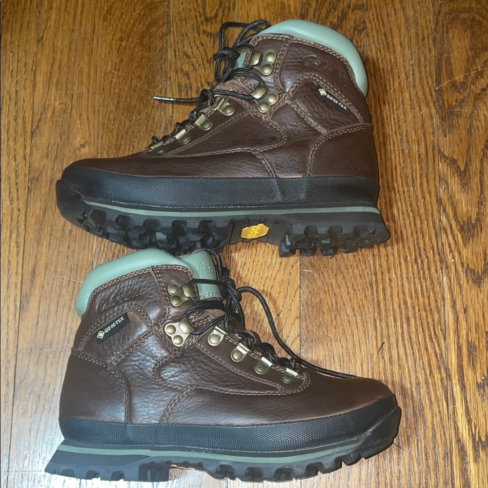 Cabela’s Rimrock mid gore-tex hiking boots